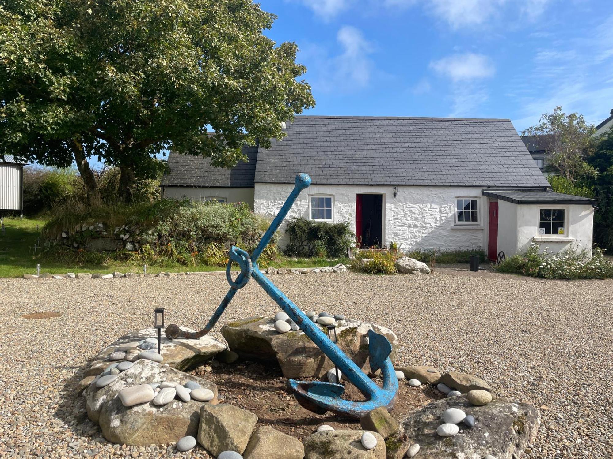The Dairy @ Trefechan Wen Goodwick Luaran gambar